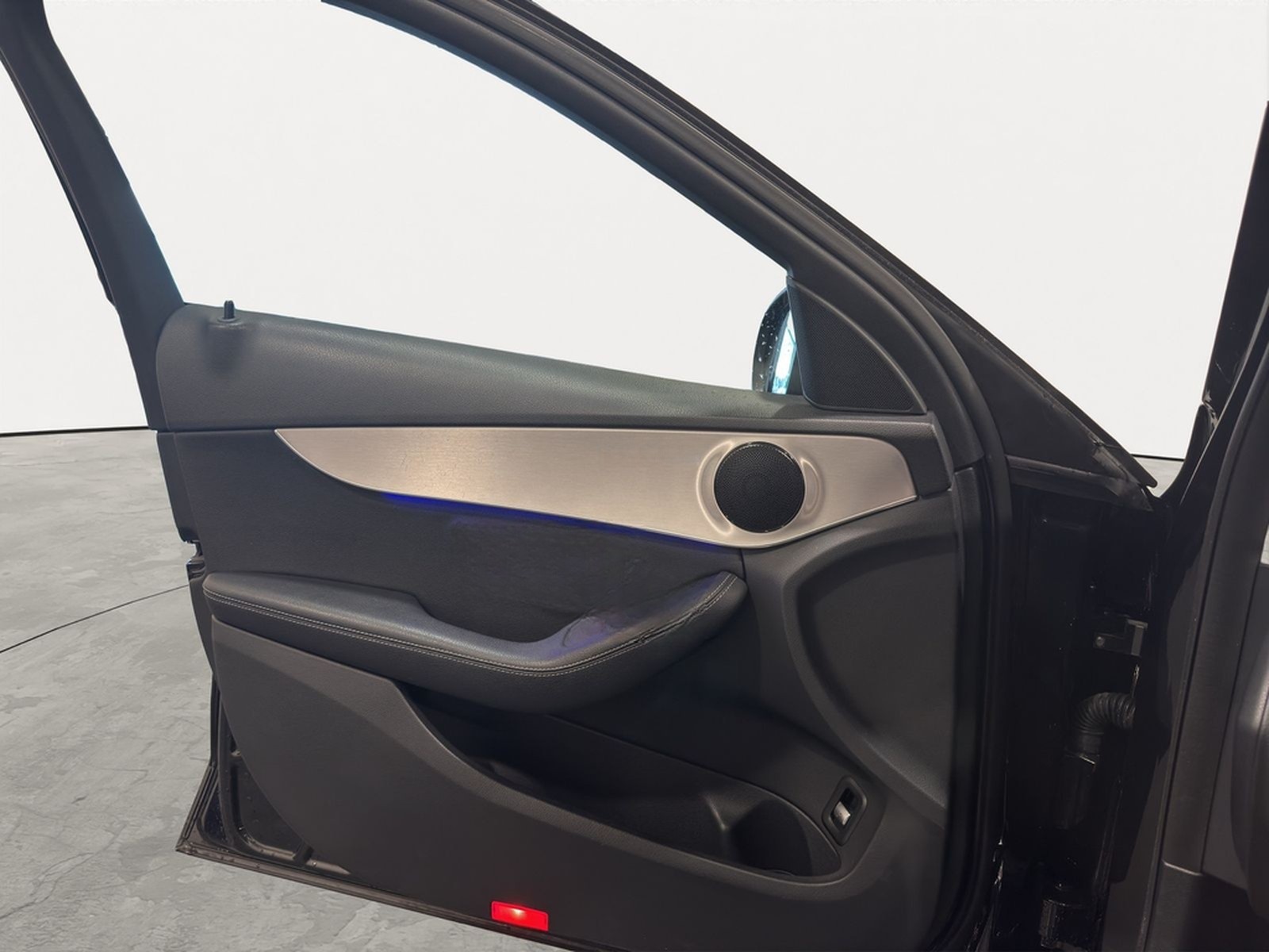 Mercedes-Benz C 180 T CGI *AHK*PANORAMA*MULTIBEAM*KAMERA foto 17