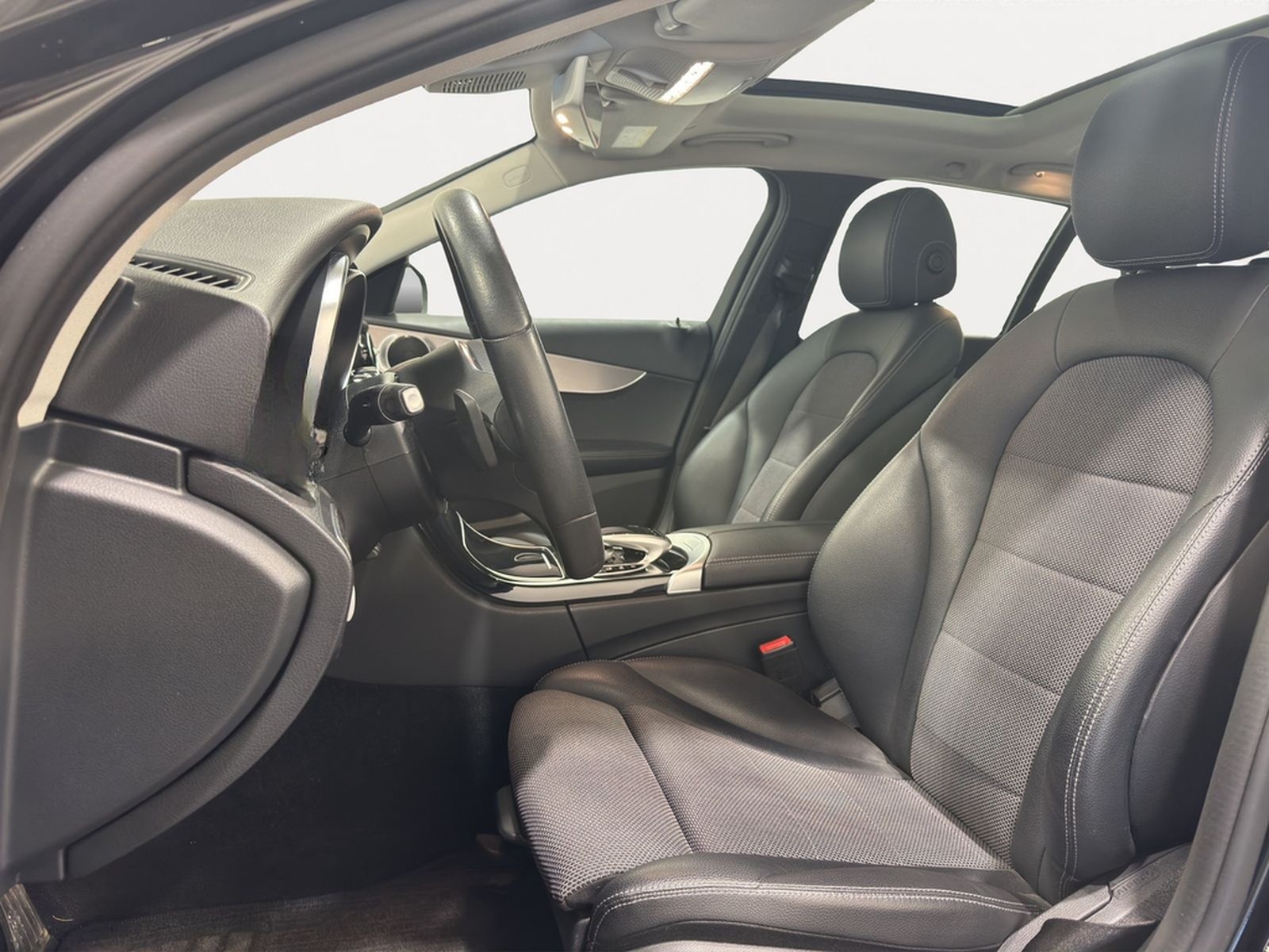 Mercedes-Benz C 180 T CGI *AHK*PANORAMA*MULTIBEAM*KAMERA foto 10