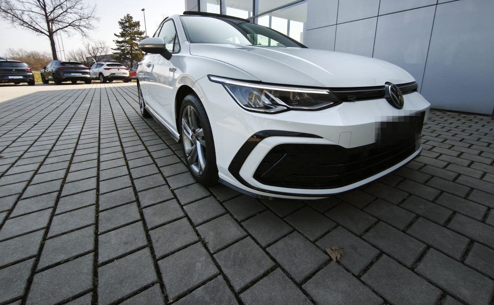 Volkswagen Golf VIII Lim. R-Line foto 4