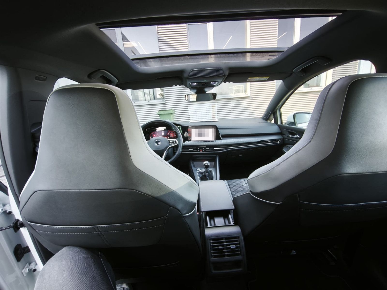 Volkswagen Golf VIII Lim. R-Line foto 5