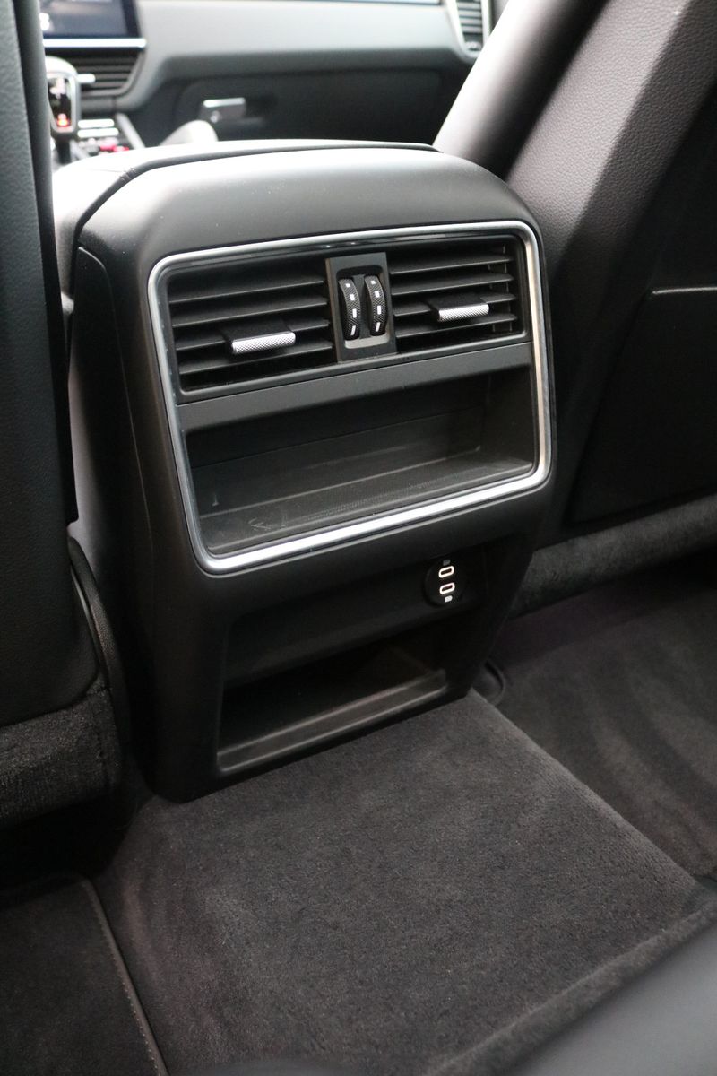 Porsche Cayenne Coupe Tiptronic S /Pano/PASM/PDLS/AHK/ foto 18