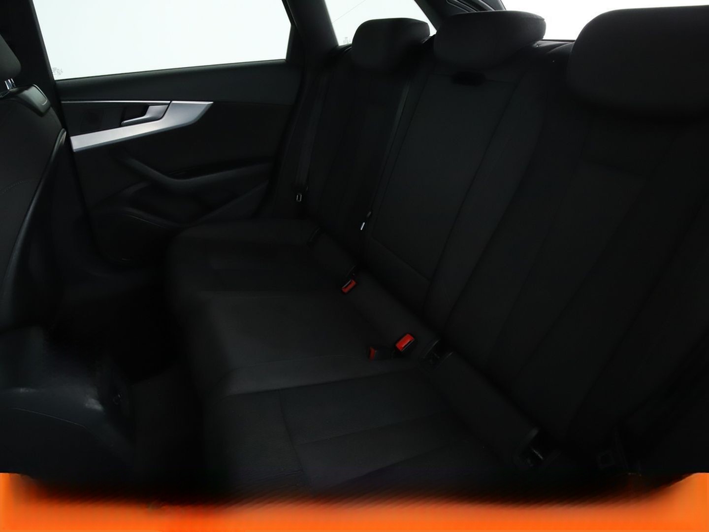 Audi A4 1.4 TFSI ACT Sport Aut.*NAVI*ACC*PDC*SHZ* foto 14