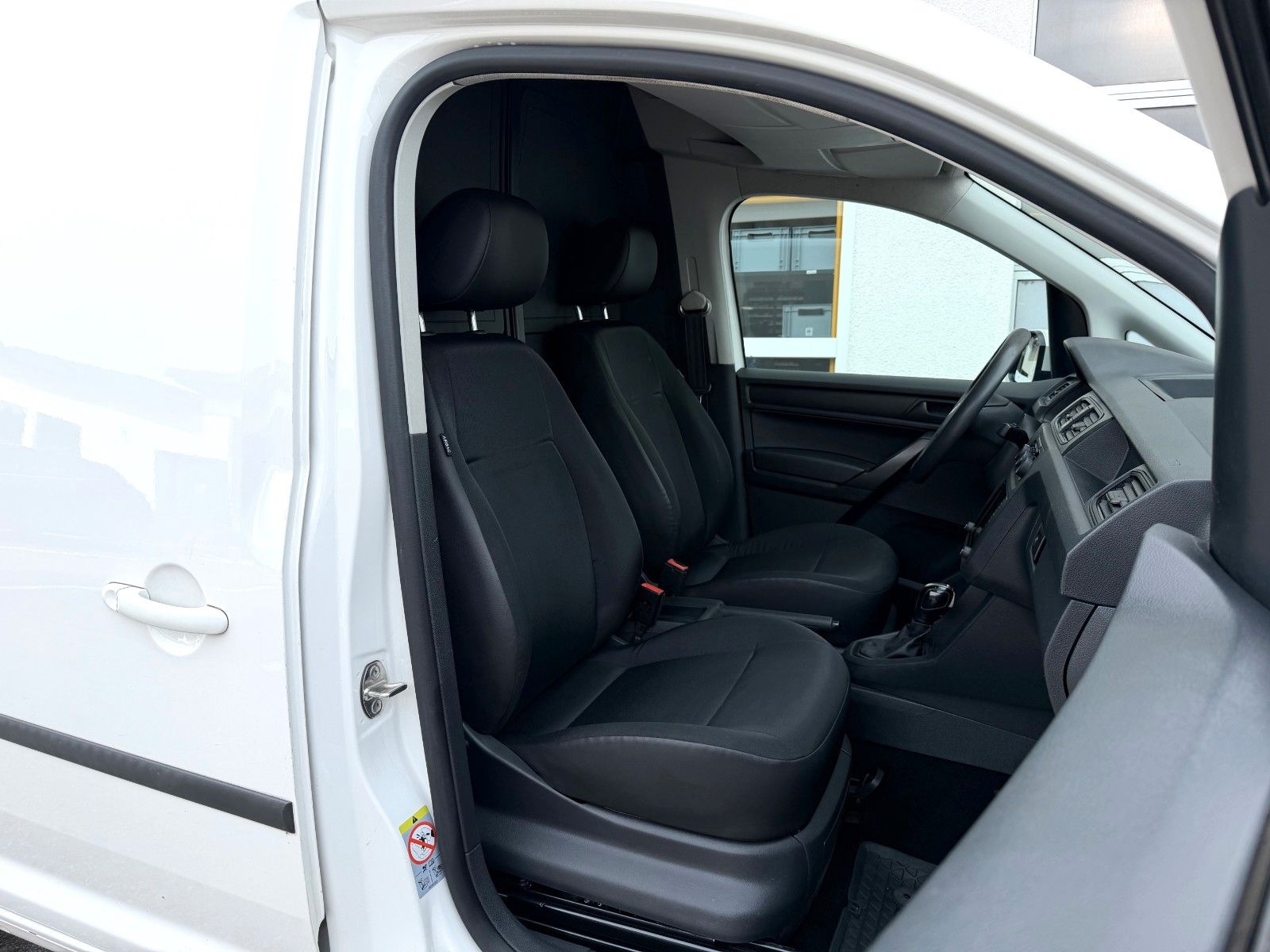 Volkswagen Caddy 1.4 TSI Trendline | DSG | AHK | CARPLAY... foto 16