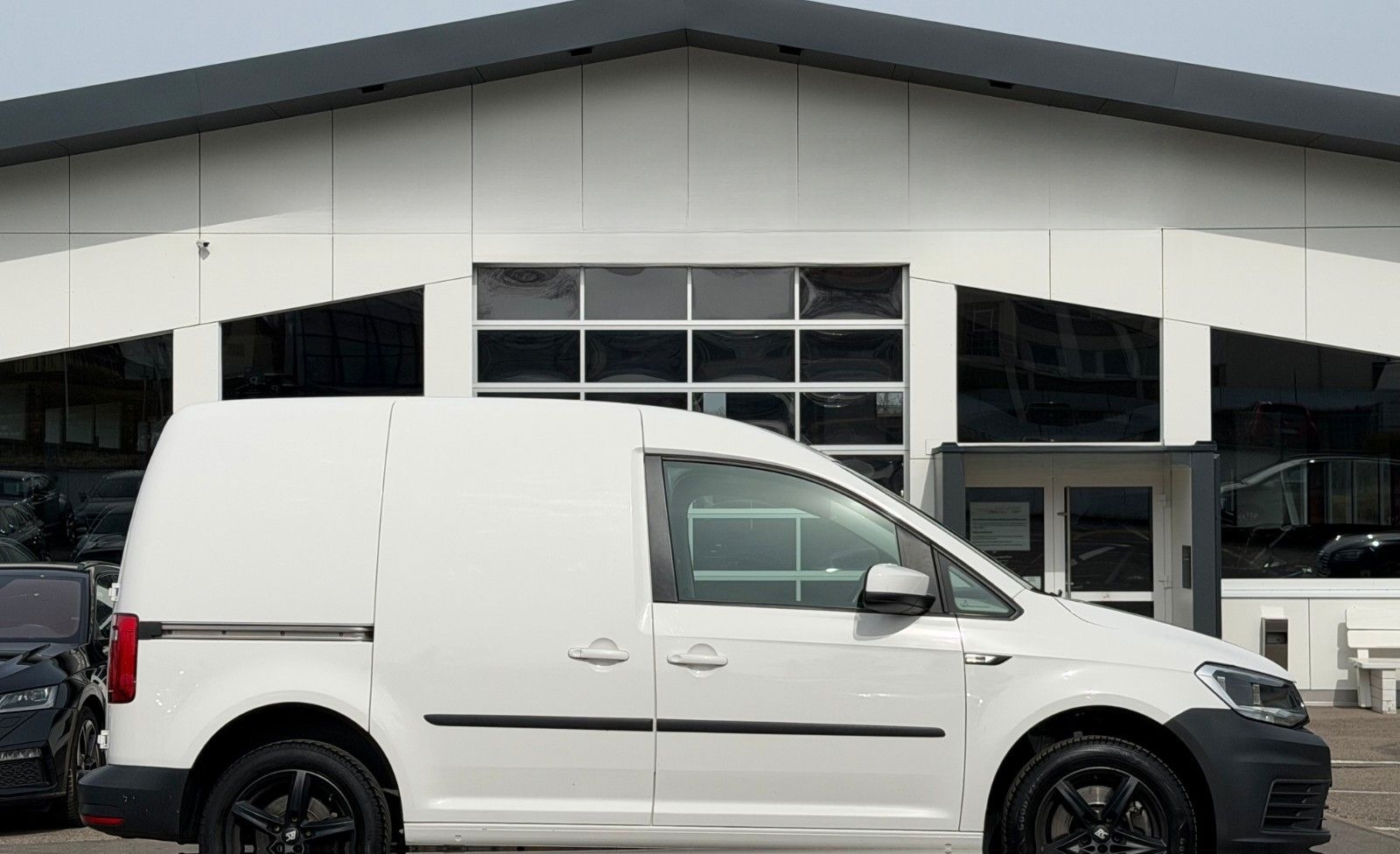 Volkswagen Caddy 1.4 TSI Trendline | DSG | AHK | CARPLAY... foto 7