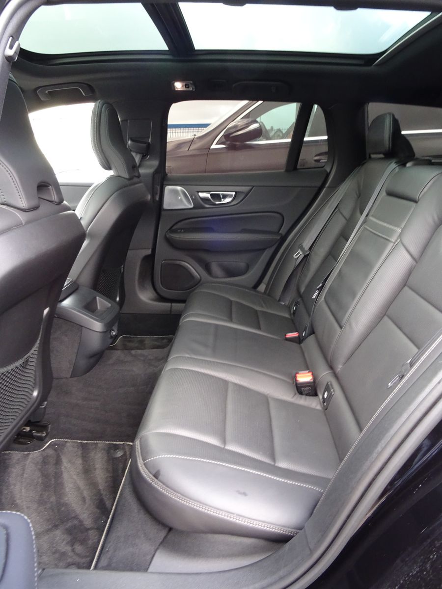 Volvo V60 V 60 Kombi R Design-20''-360°Kamera-Soundsys foto 9