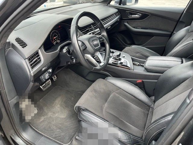 Audi SQ7 4.0 TDI quattro foto 8