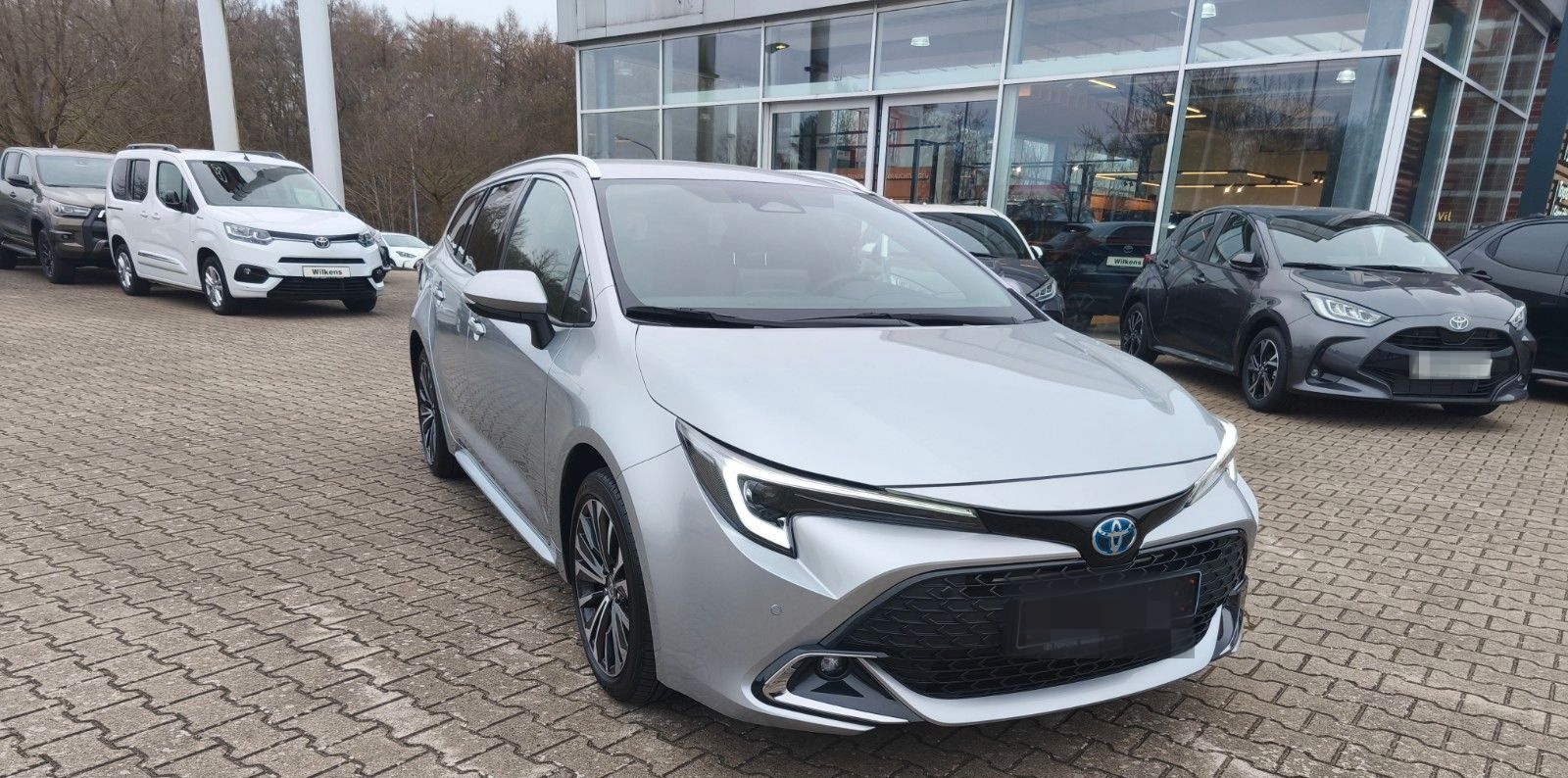 Toyota Corolla Touring Sports Hybrid Team D foto 1