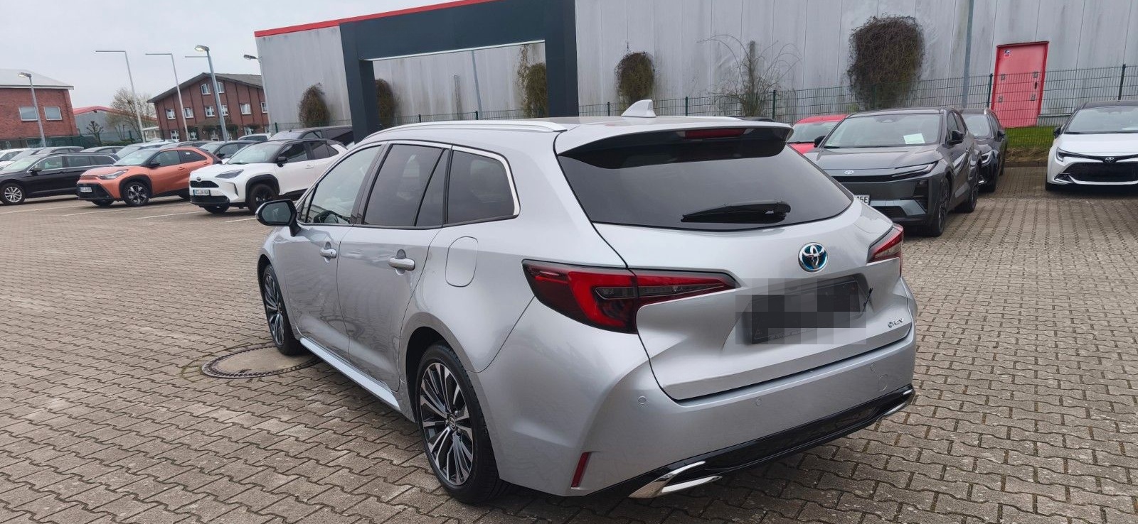 Toyota Corolla Touring Sports Hybrid Team D foto 5