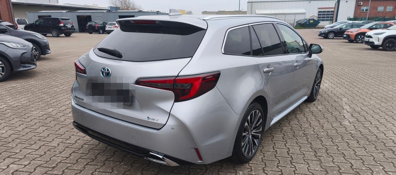 Toyota Corolla Touring Sports Hybrid Team D foto 6