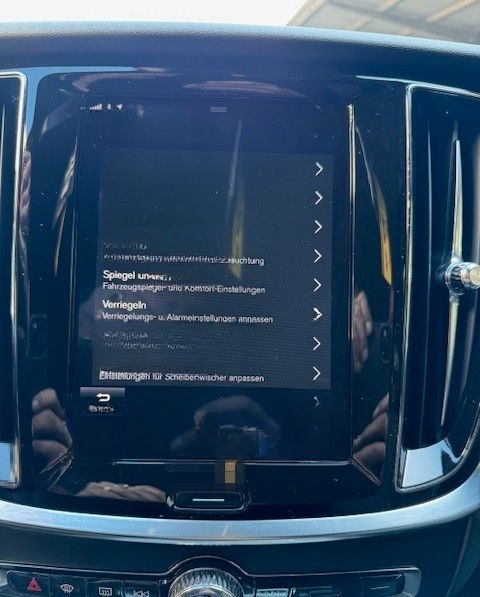 Volvo V60 Kombi R Design, AHK, KAMERA, LED foto 15