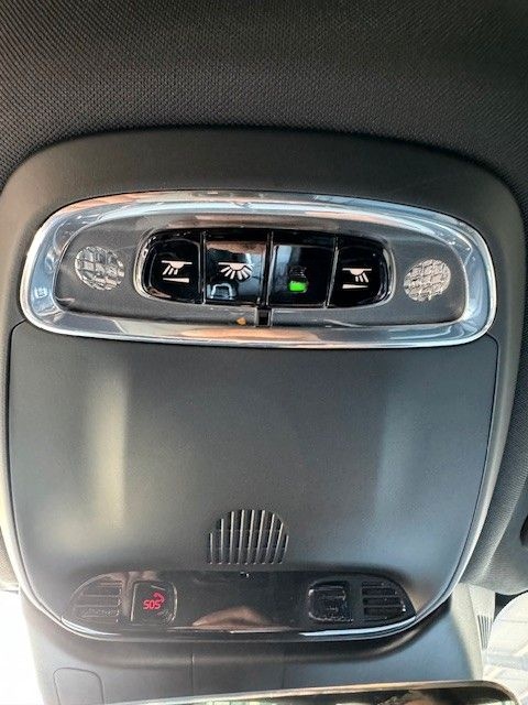 Volvo V60 Kombi R Design, AHK, KAMERA, LED foto 17