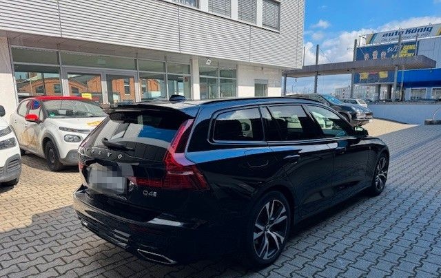 Volvo V60 Kombi R Design, AHK, KAMERA, LED foto 5