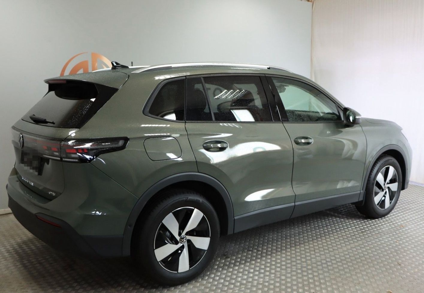 Volkswagen Tiguan 1.5 eTSI AHK StHz Schiebedach foto 5