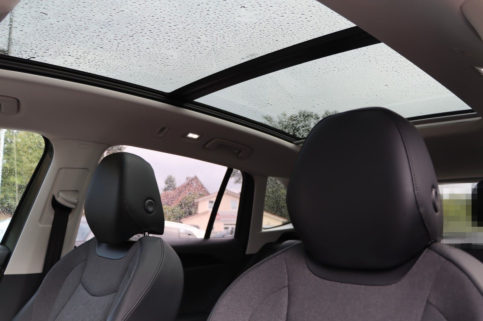 Volkswagen Tiguan 1.5 eTSI AHK StHz Schiebedach foto 9