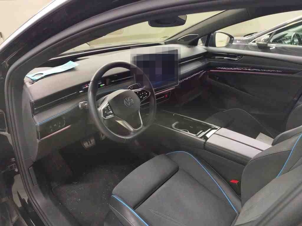 Volkswagen ID.7 Pro AHK Navi 20Zoll IQLight Panorama AHK foto 4