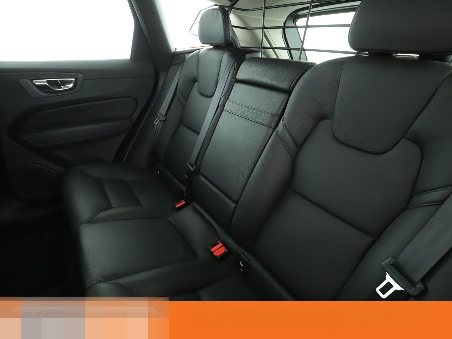 Volvo XC60 2.0 D4 Momentum Pro 2WD Aut.*NAVI*LED*PDC* foto 14