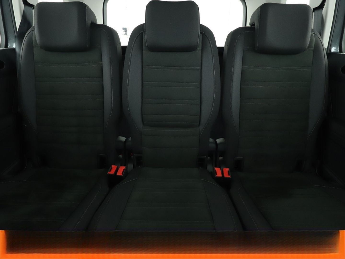 Volkswagen Touran 1.8 TSI Highline BlueMotion Aut.*NAVI*ACC foto 16