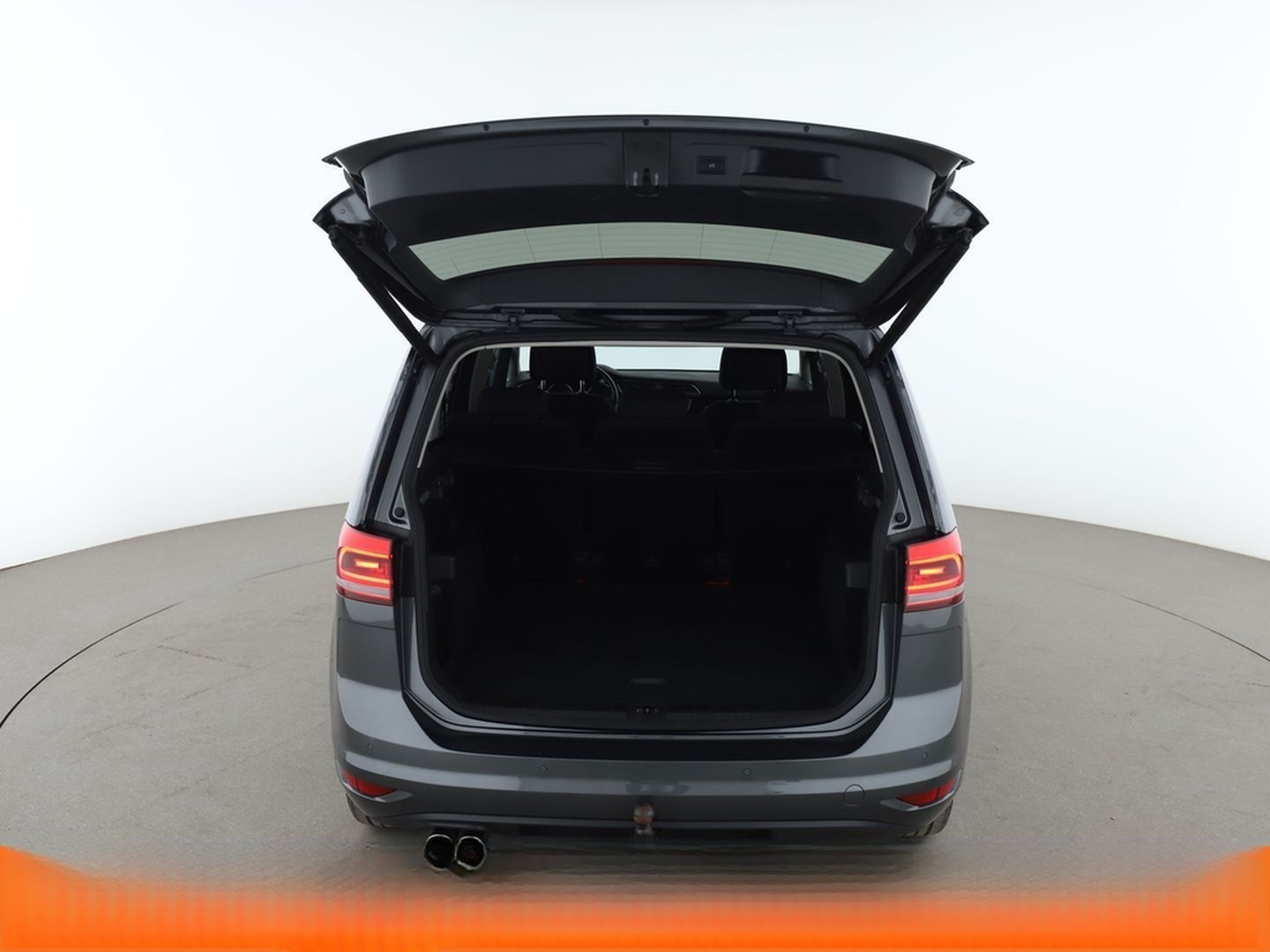 Volkswagen Touran 1.8 TSI Highline BlueMotion Aut.*NAVI*ACC foto 17