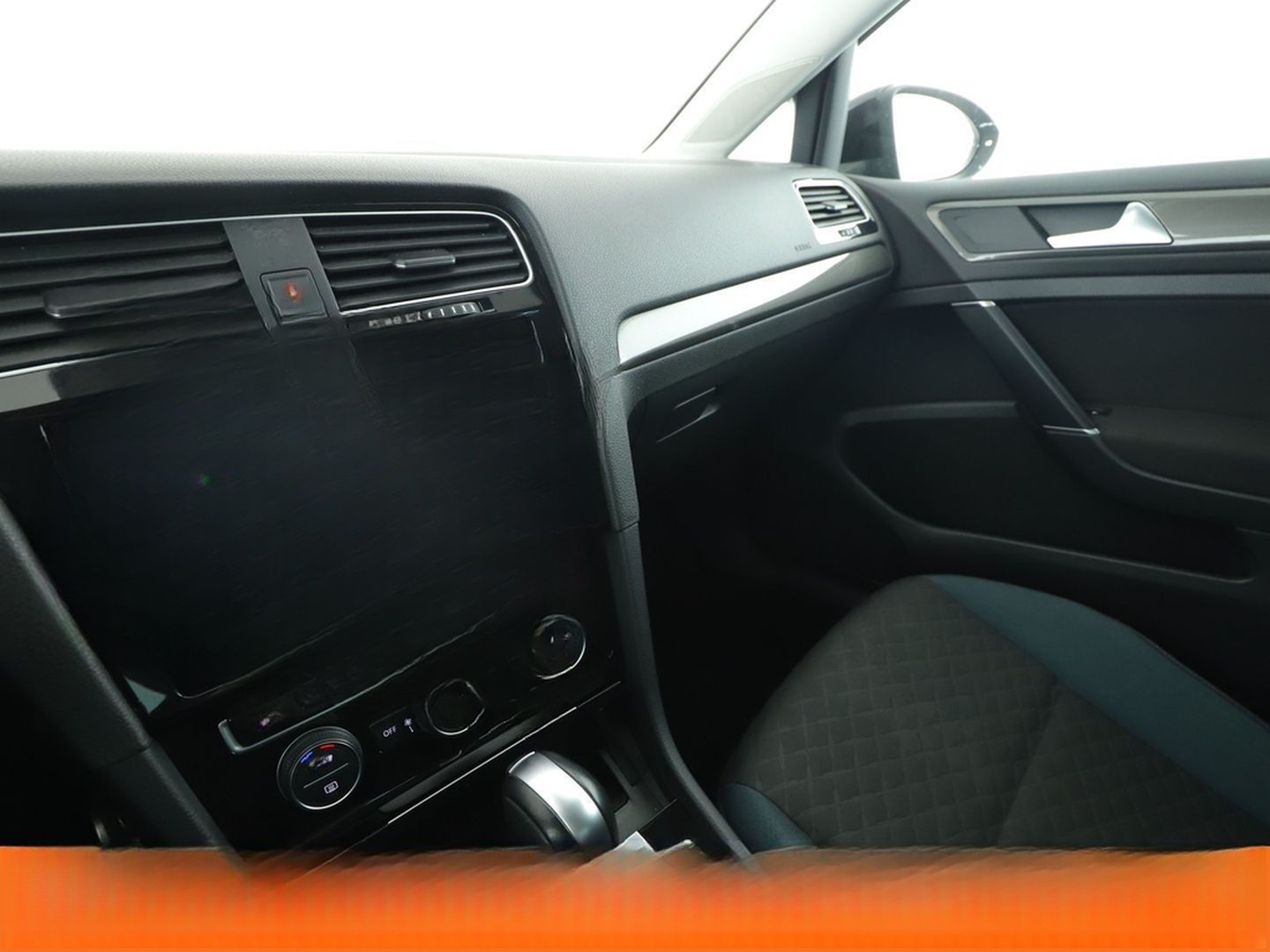 Volkswagen Golf VII 1.5 TSI ACT IQ.DRIVE Aut.*NAVI*ACC*PDC* foto 25