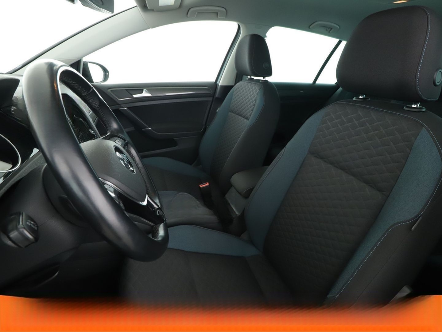 Volkswagen Golf VII 1.5 TSI ACT IQ.DRIVE Aut.*NAVI*ACC*PDC* foto 10