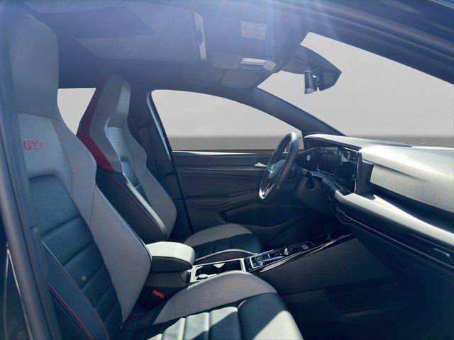 Volkswagen Golf VIII GTI 2.0 TSI DSG *MATRIX*AHK*PANO*RFK* foto 7
