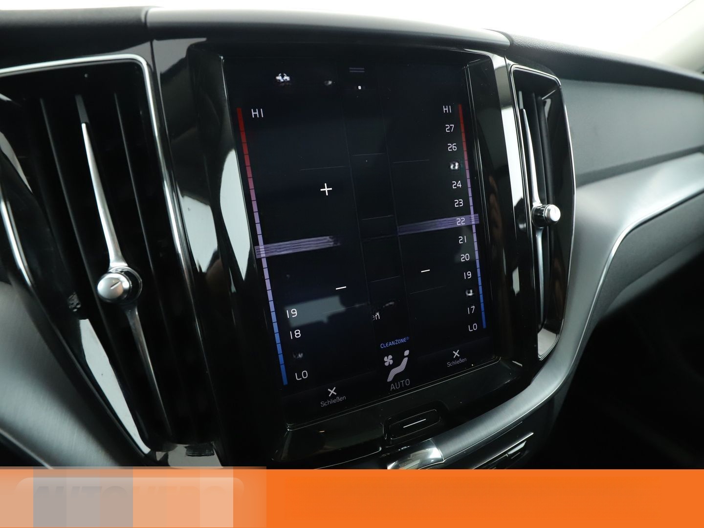 Volvo 2.0 D4 Momentum 2WD Aut.*NAV*LED*TEMP*PDC*SHZ* foto 22