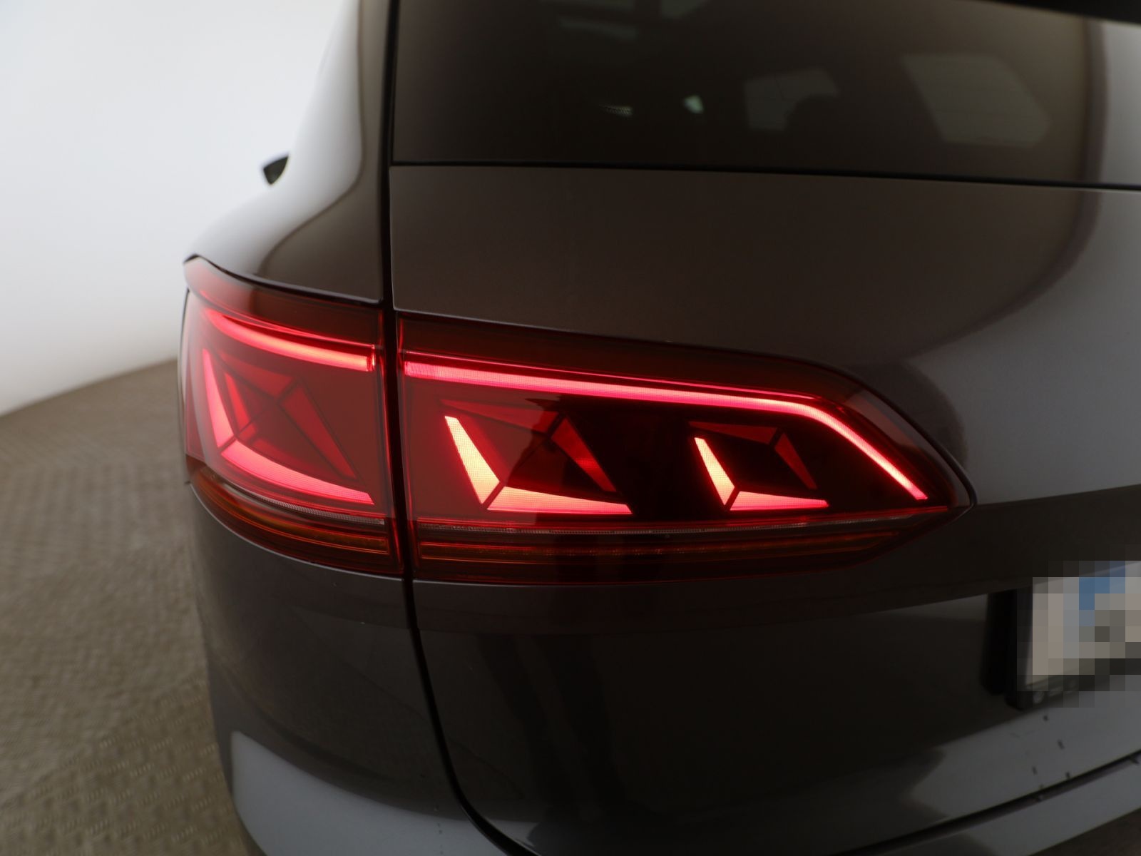 Volkswagen Touareg 3.0 TDI Edition 20 4M Pano+AHK+LUFT+RFK+ foto 21