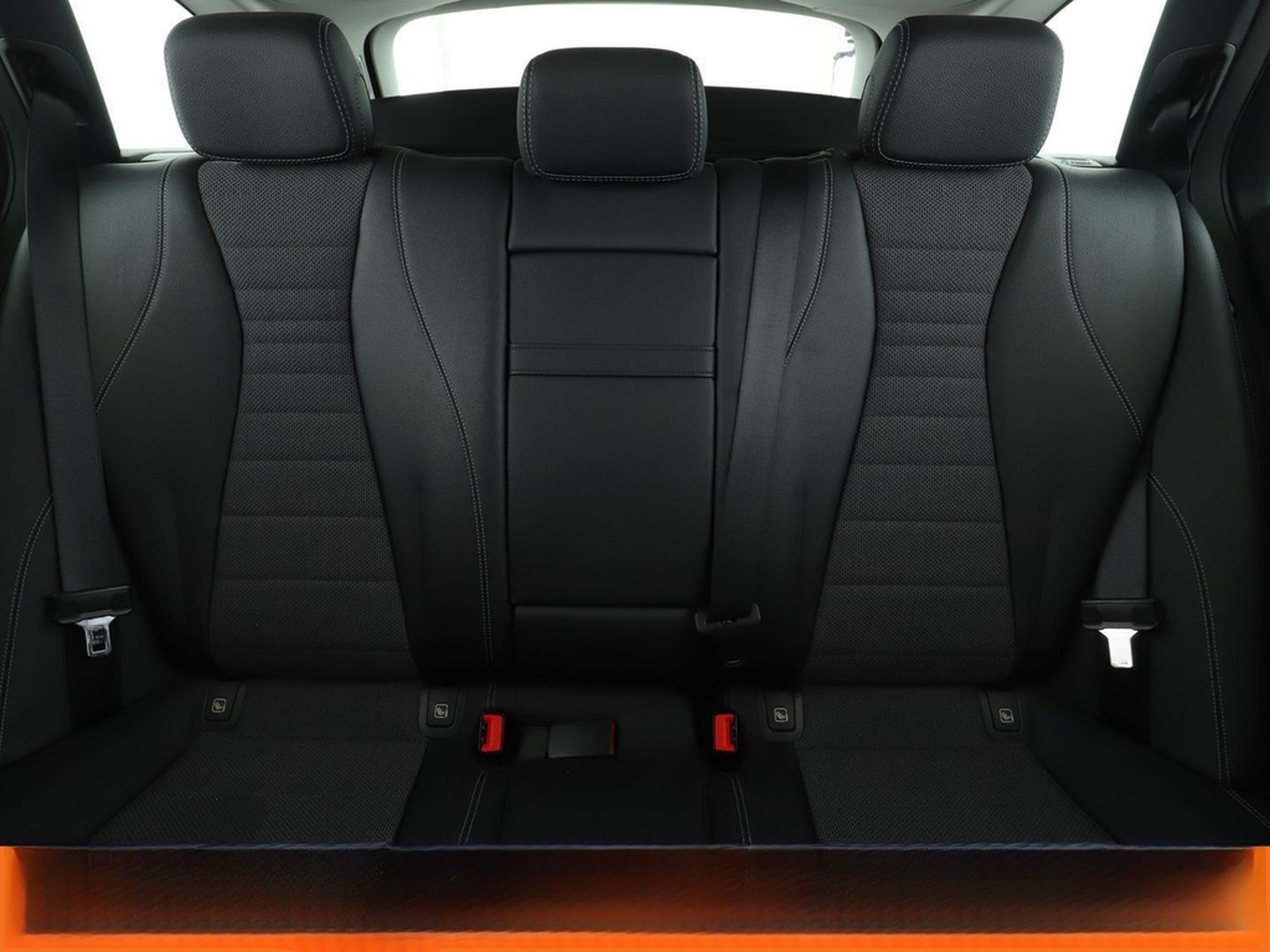 Mercedes-Benz E 200 d T Avantgarde Aut.*NAVI*LED*PLA* foto 16