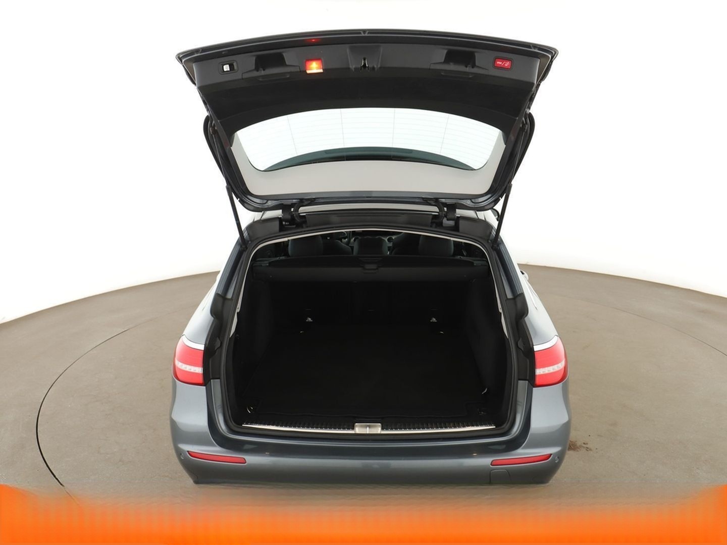 Mercedes-Benz E 200 d T Avantgarde Aut.*NAVI*LED*PLA* foto 17