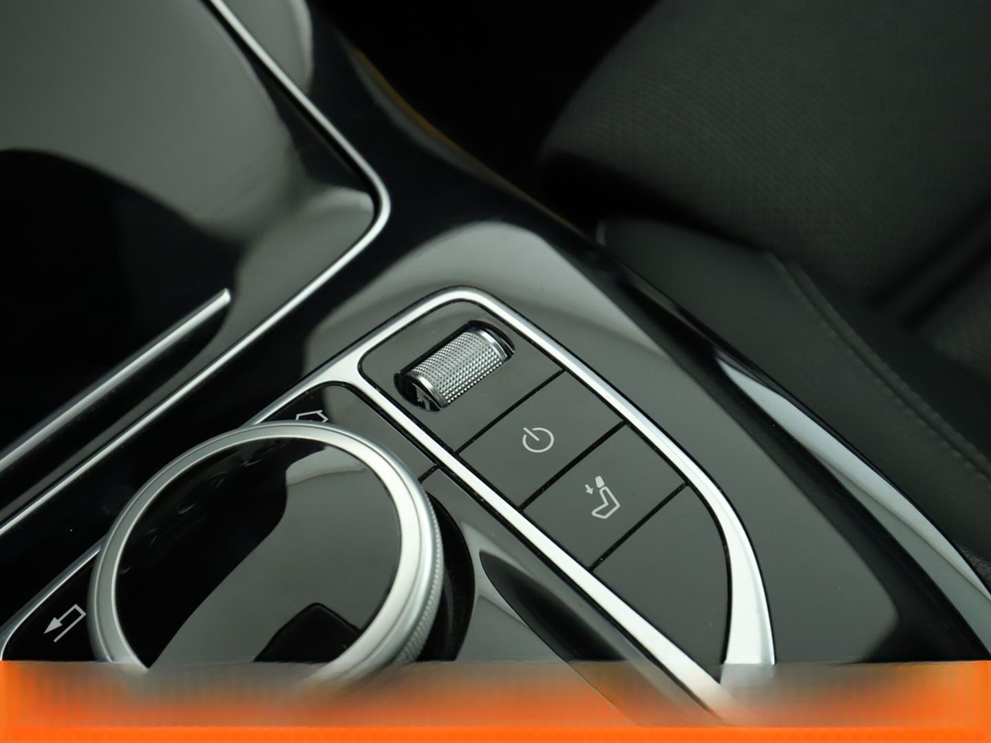 Mercedes-Benz E 200 d T Avantgarde Aut.*NAVI*LED*PLA* foto 27