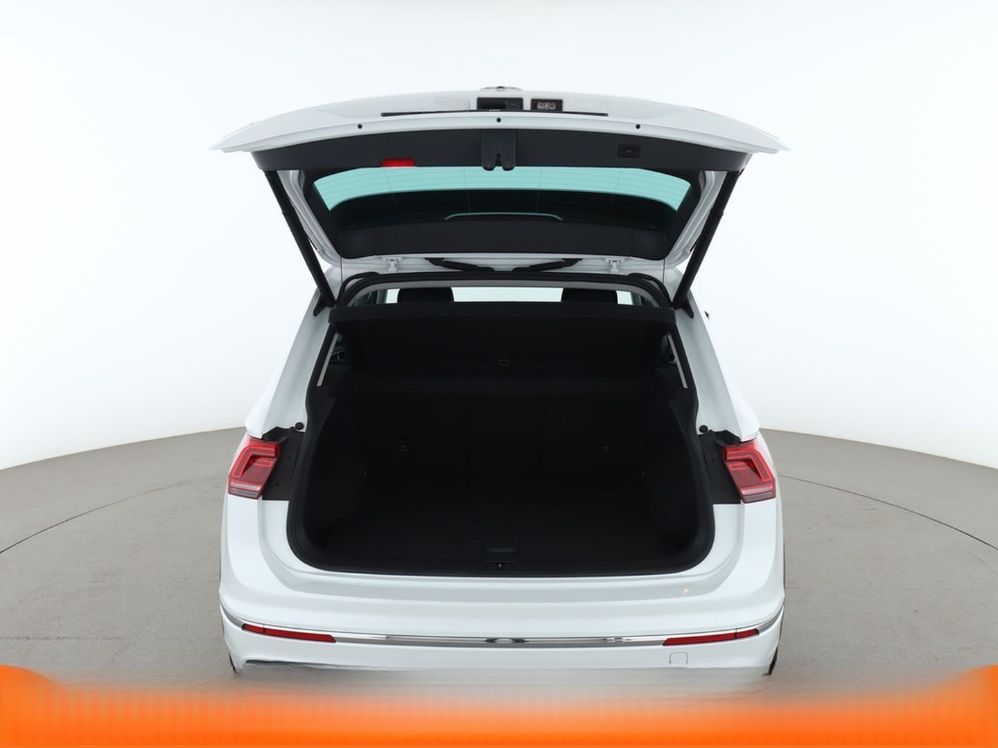 Volkswagen Tiguan 2.0 TSI 4Motion BM Aut.*NAVI*ACC*CAM* foto 17