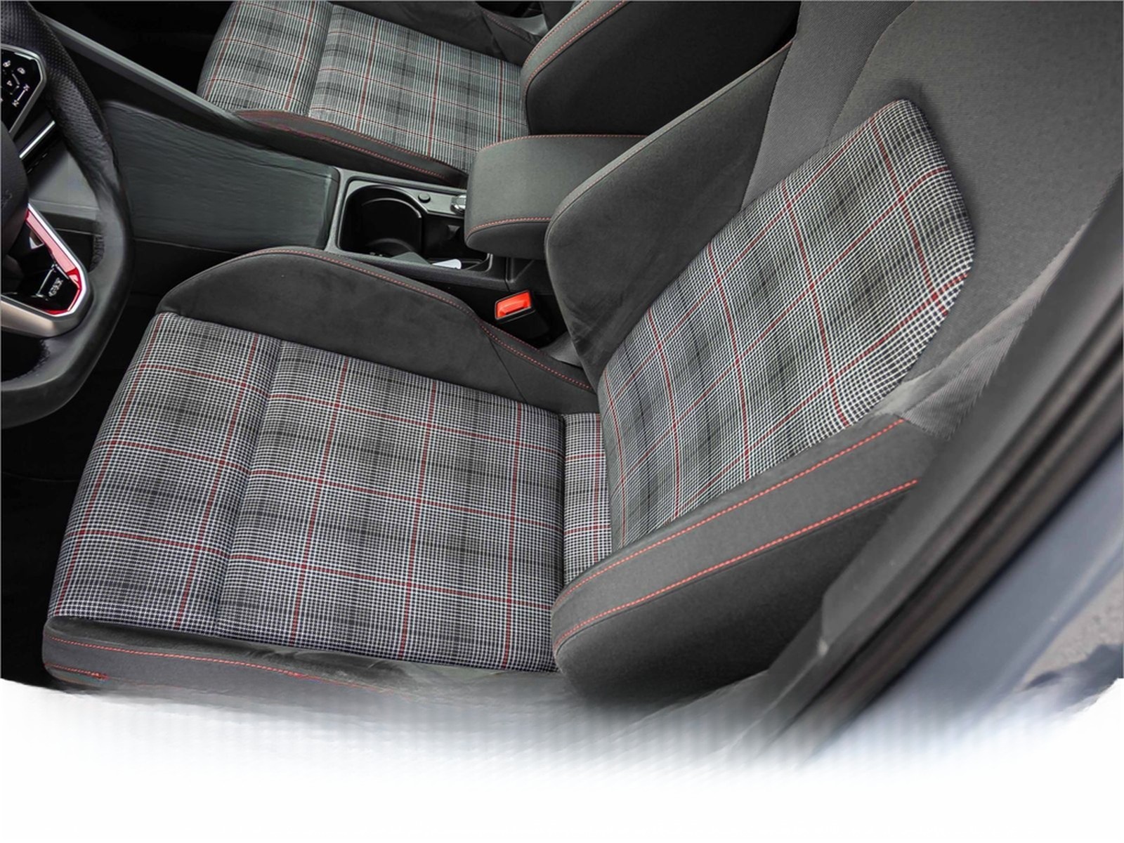Volkswagen Golf VIII 2.0 TSI DSG "GTI" Navi Matrix DCC ACC foto 10