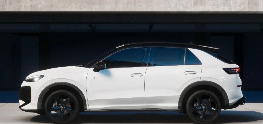Volkswagen T-Roc R-Line 1.5 eTSI DSG AHK+Navi+HuD+Matrix foto 3