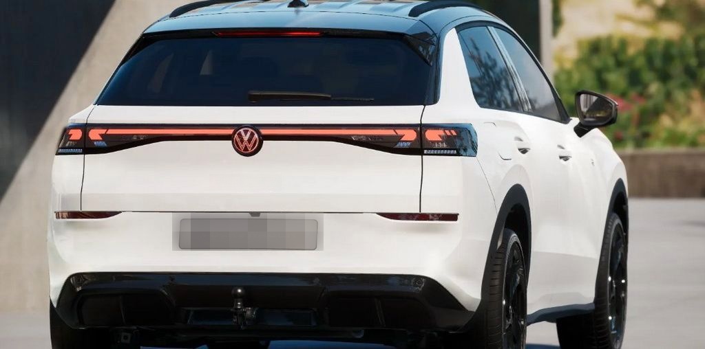 Volkswagen T-Roc R-Line 1.5 eTSI DSG AHK+Navi+HuD+Matrix foto 6