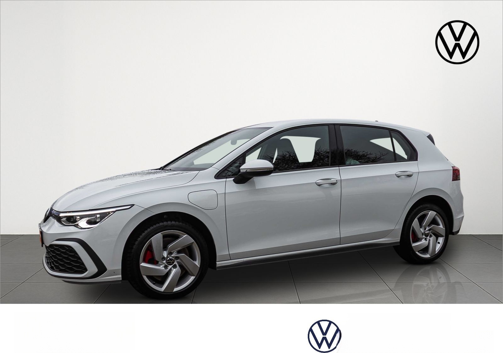 Volkswagen Golf VIII 1.4GTE DSG Navi LED CarPlay EPH DAB foto 3