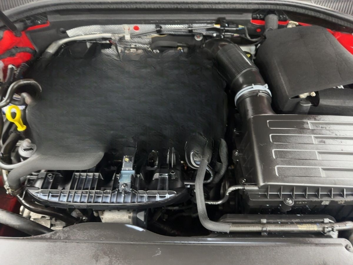 Audi A3 Limousine 1.8 TFSI S line Sportpaket LED Navi foto 12