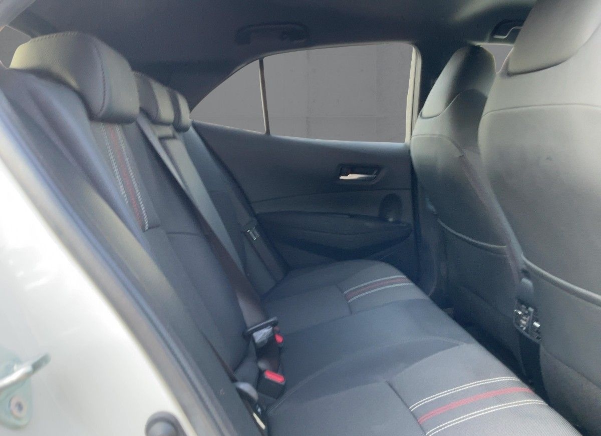 Toyota Corolla 2.0 Hybrid GR SPORT Bi-LED+HuD+JBL+RFK foto 13