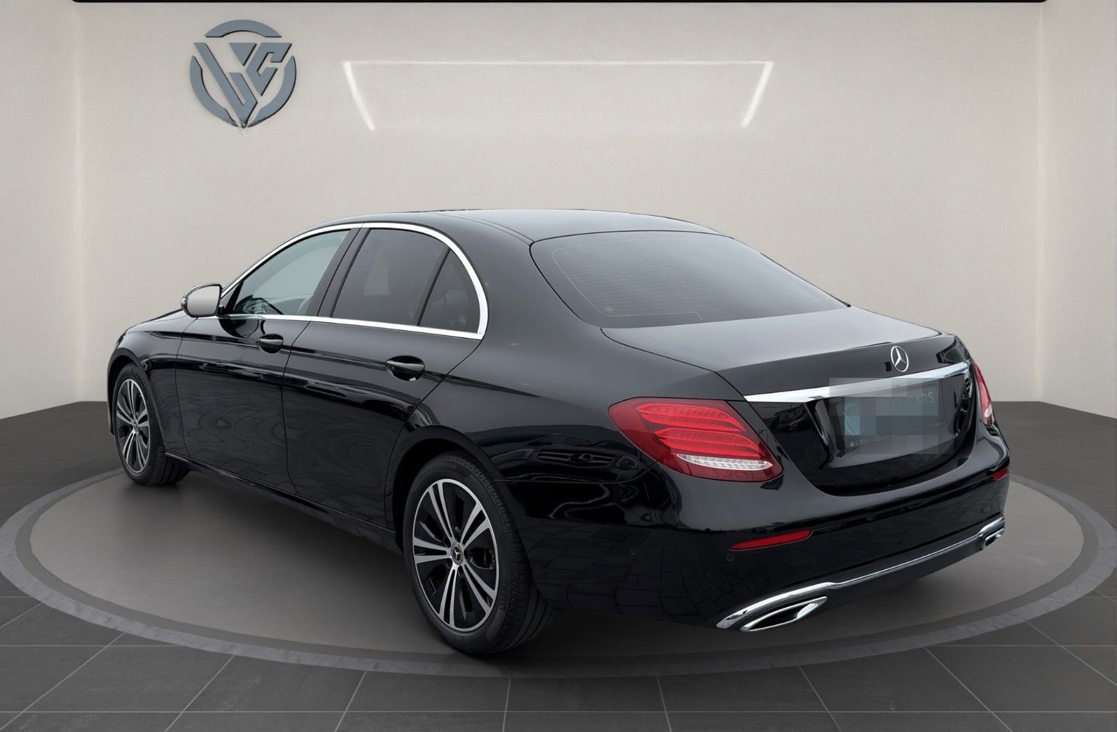 Mercedes-Benz E 350 d Lim*Widescreen*Dist+*Mbeam*KAMERA*AHK* foto 8