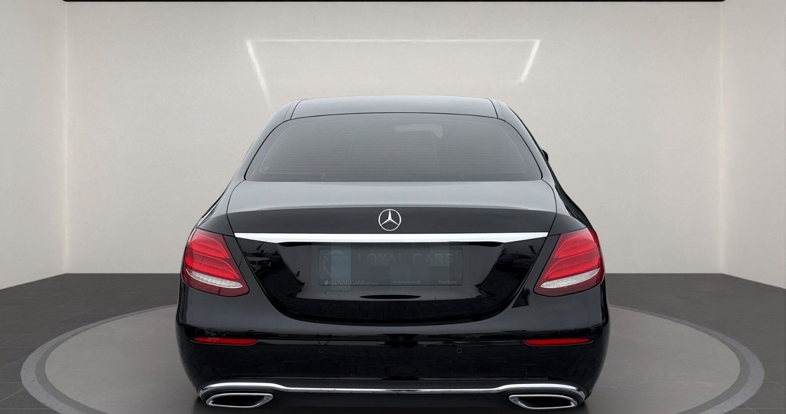 Mercedes-Benz E 350 d Lim*Widescreen*Dist+*Mbeam*KAMERA*AHK* foto 9