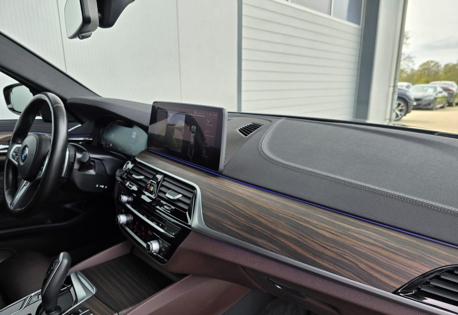 BMW 520d xDrive Luxury Line*FACELIFT*Nappa,Laser,ACC foto 17