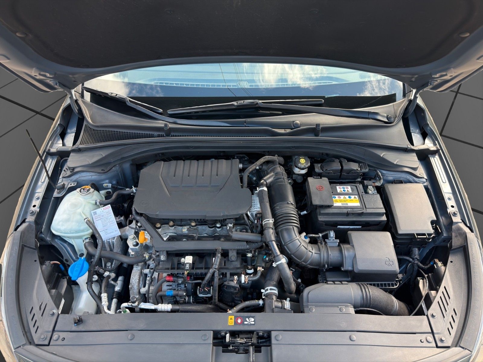 Hyundai i30 Edition 30+ DAB+ NAVI TEMP LED SHZ PDC foto 11