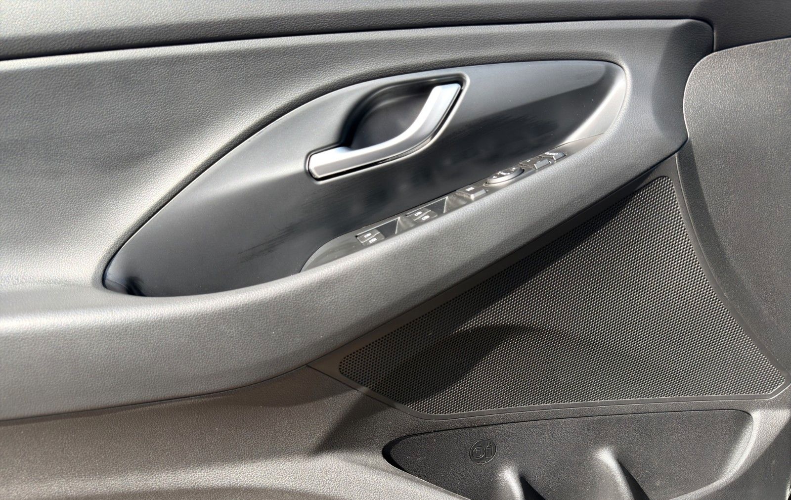 Hyundai i30 Edition 30+ DAB+ NAVI TEMP LED SHZ PDC foto 12