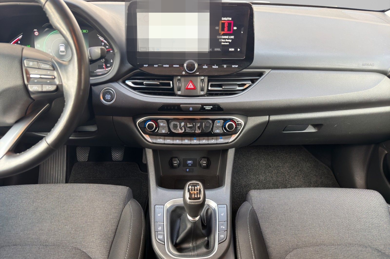 Hyundai i30 Edition 30+ DAB+ NAVI TEMP LED SHZ PDC foto 19