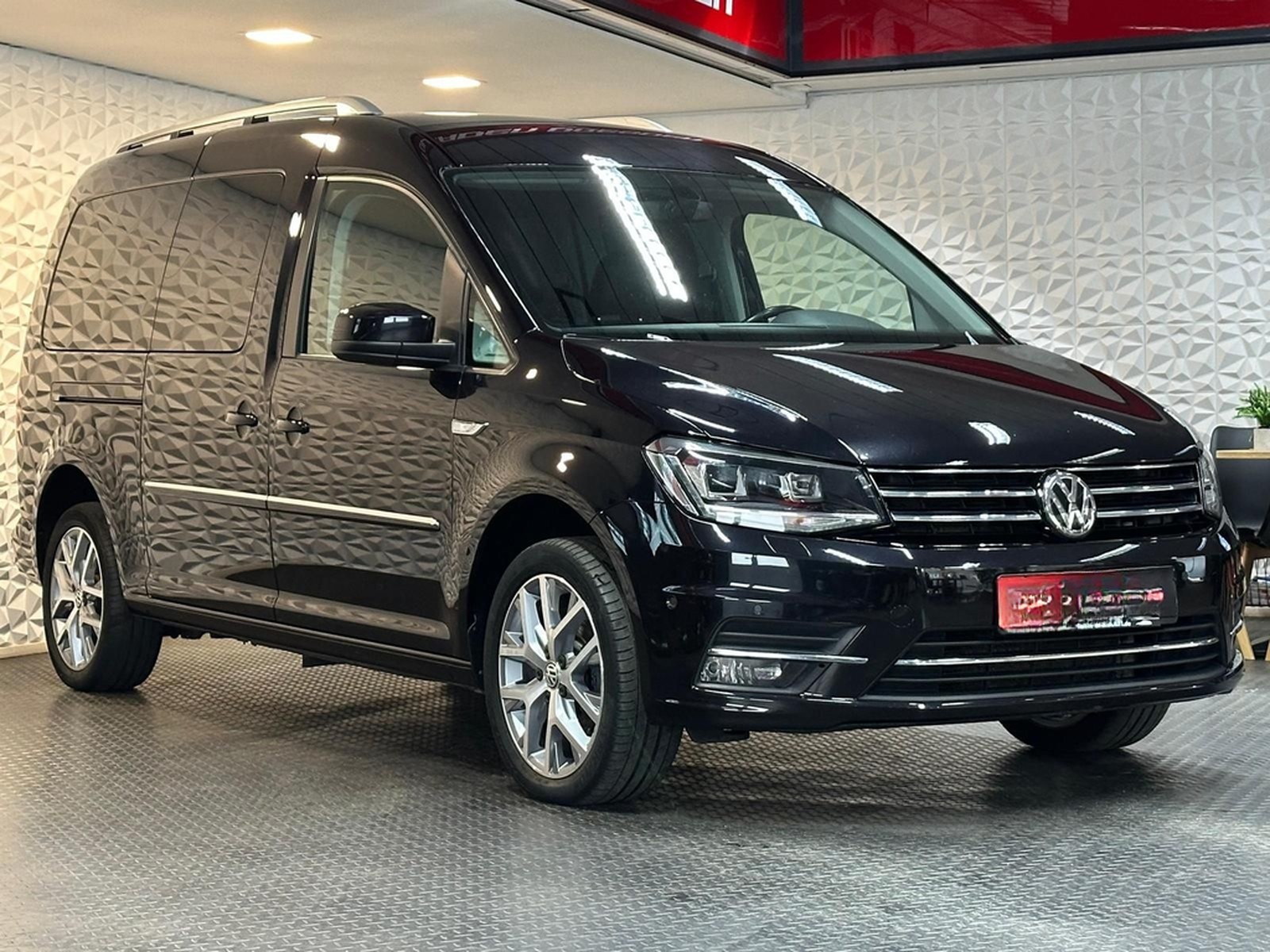 Volkswagen Caddy Maxi 2.0TDI Highline* BiXEN#TEMPO#PDC#AHK foto 2