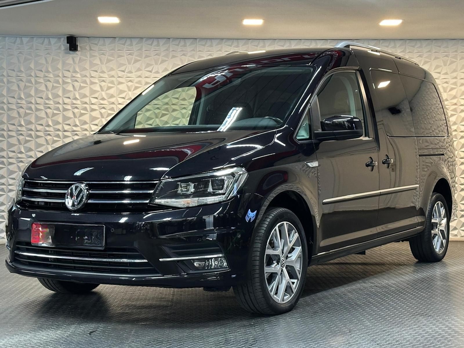 Volkswagen Caddy Maxi 2.0TDI Highline* BiXEN#TEMPO#PDC#AHK foto 4