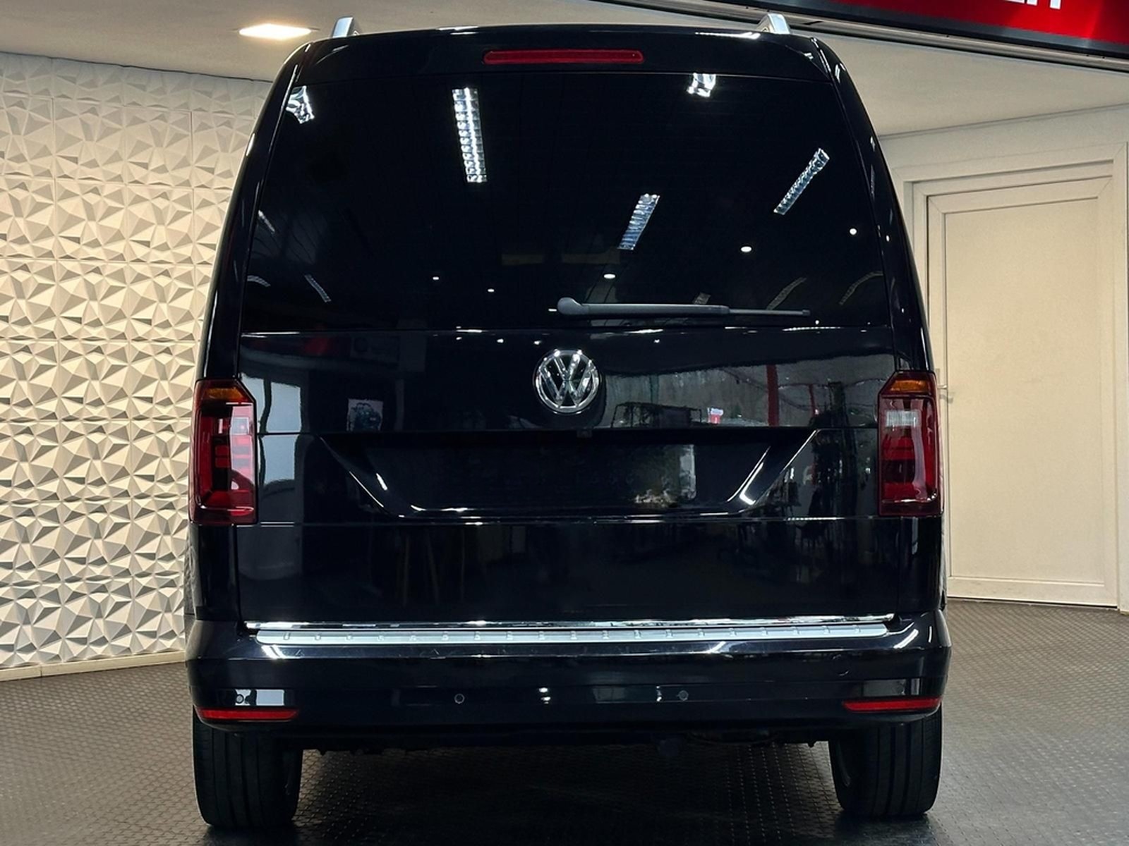Volkswagen Caddy Maxi 2.0TDI Highline* BiXEN#TEMPO#PDC#AHK foto 6