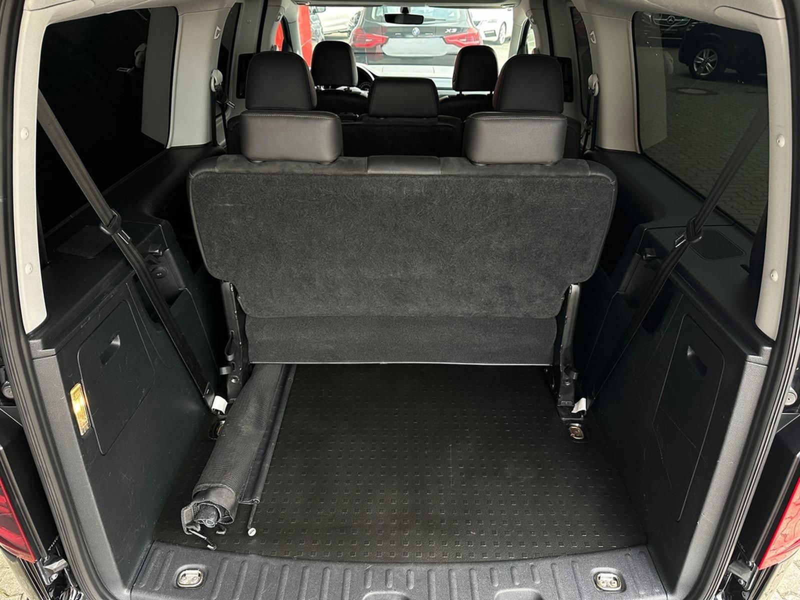 Volkswagen Caddy Maxi 2.0TDI Highline* BiXEN#TEMPO#PDC#AHK foto 7