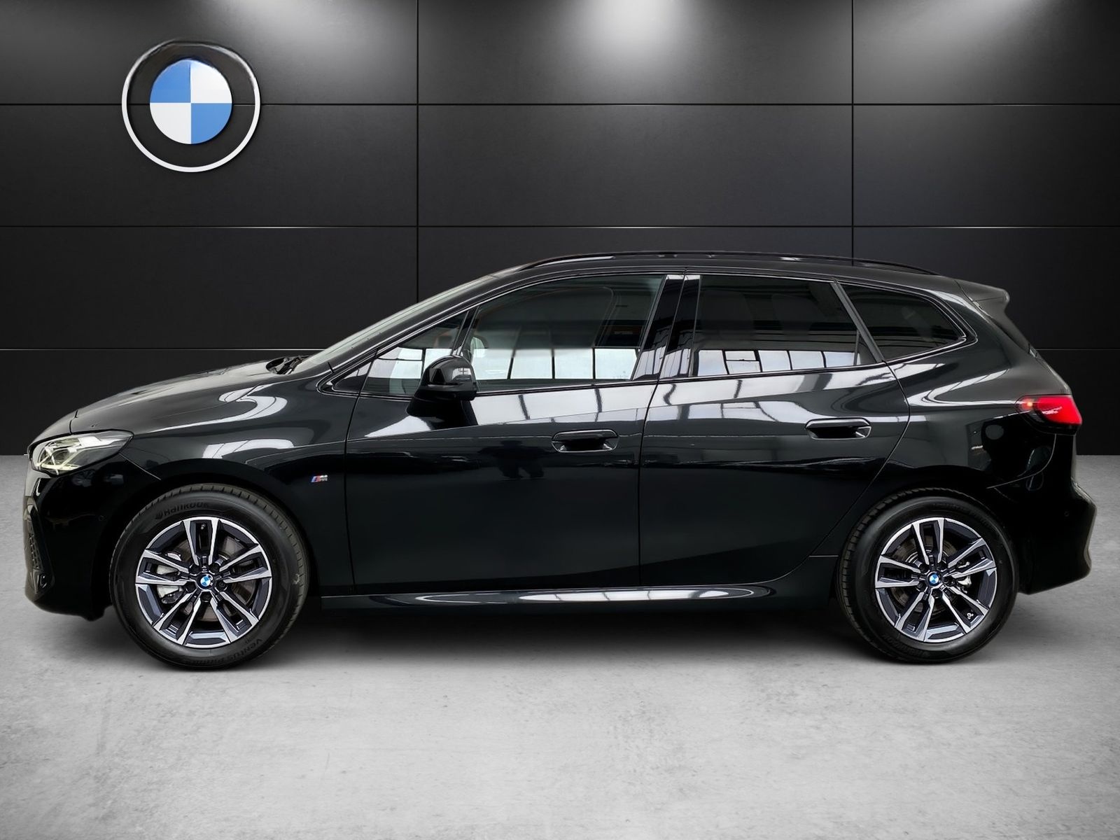 BMW 223i xDrive Active Tourer M Sport HUD Pano AHK foto 7
