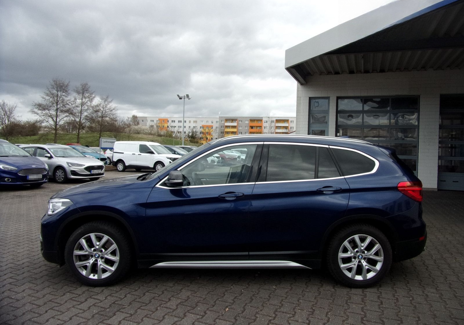 BMW X1 xDrive 20 d xLine  *Leder, ele. Heckkl., AHK* foto 2