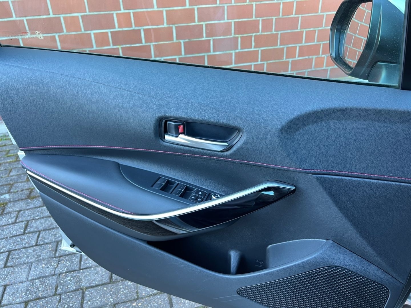 Toyota Corolla 2.0 Hybrid TS Lounge *Matrix*CAM*HUD*JBL foto 19